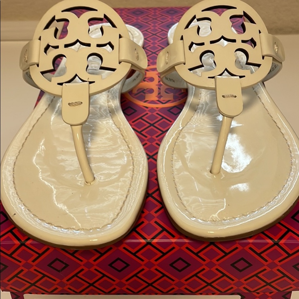 Tory Burch Miller 7M